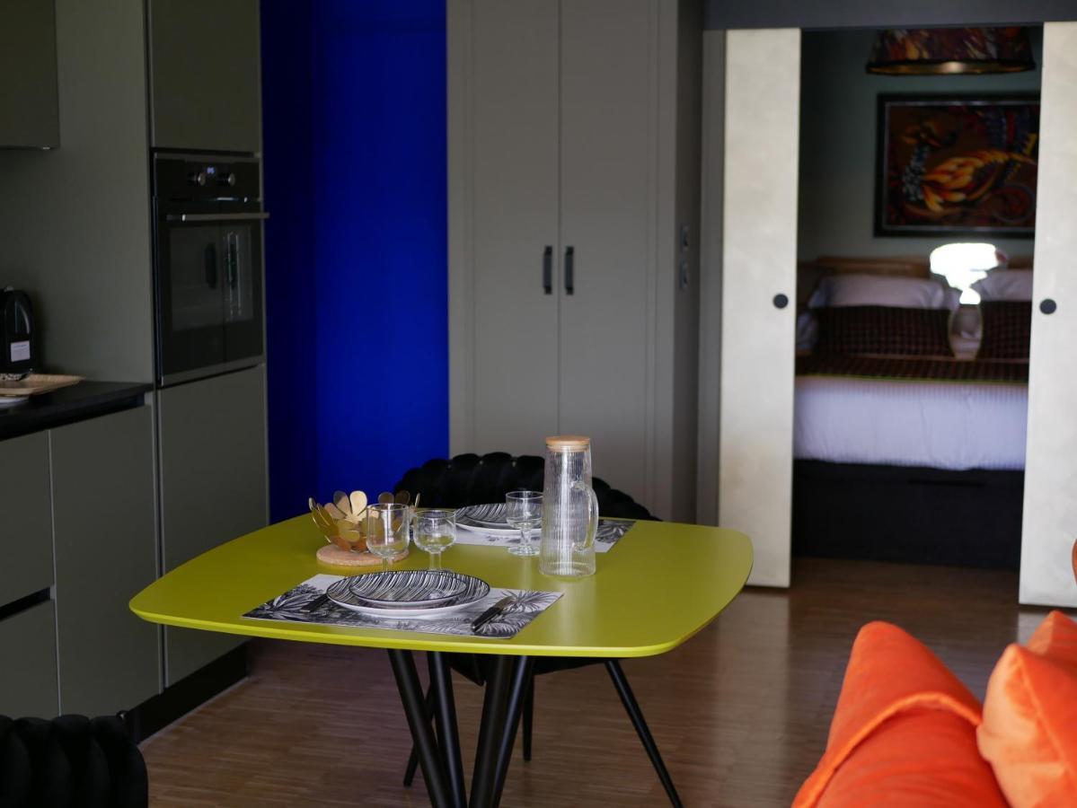 24 Apartment Aubenas